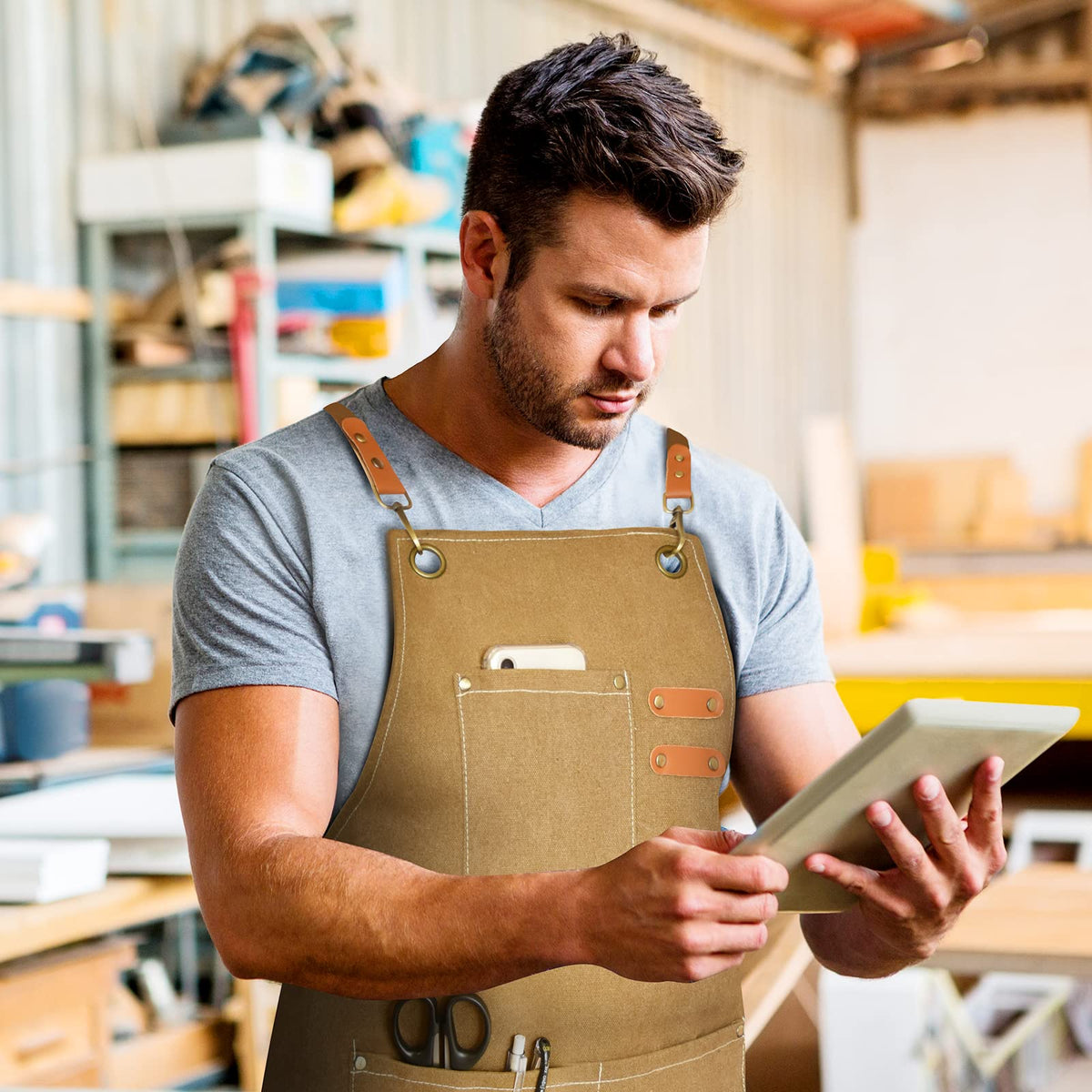 OUNLEN Chef Apron for Men Women Canvas Aprons with 3 Pockets Cross Back Resistant Work Apron for Cooking Grilling Baking BBQ Barber Kitchen