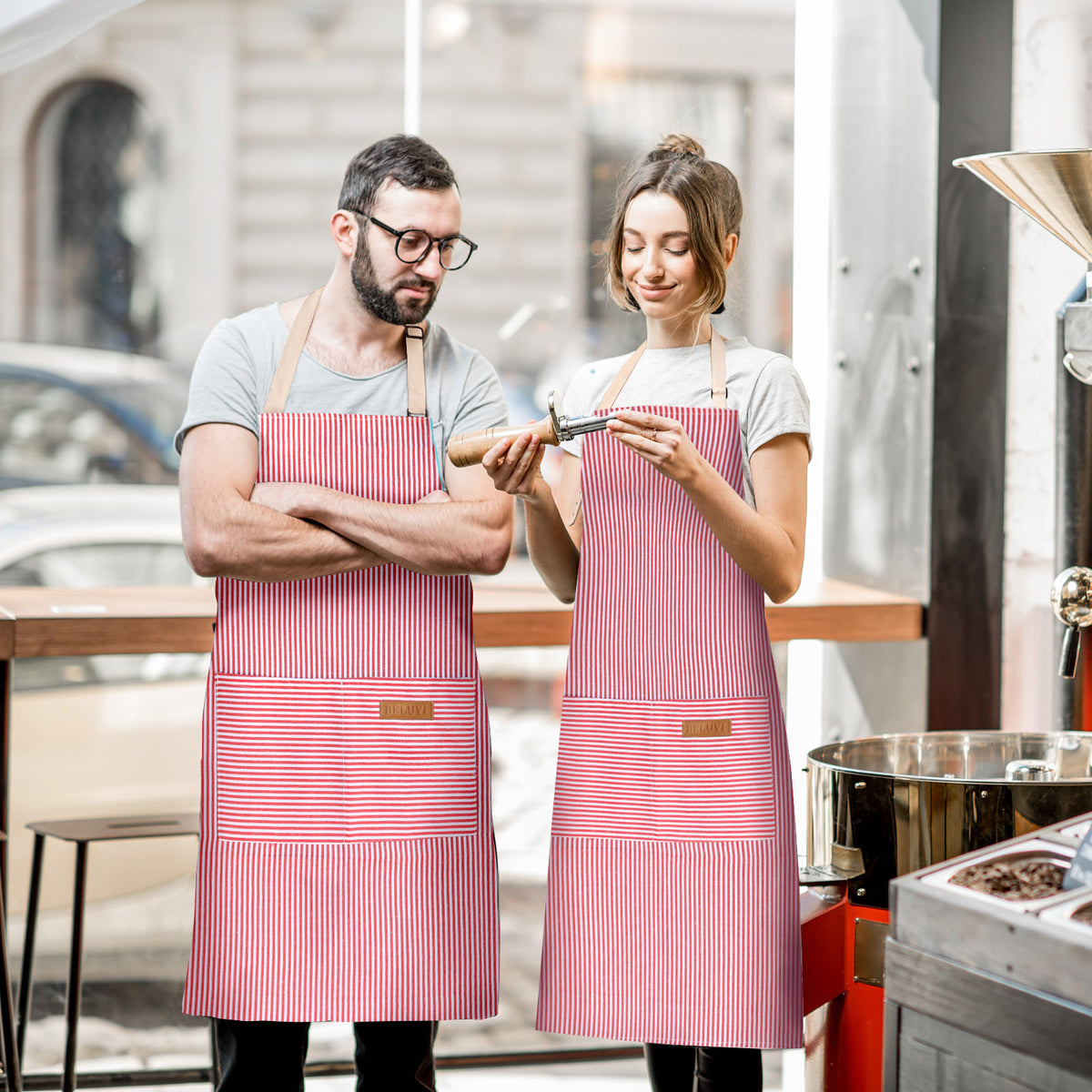 BeLuyi 2 Pack Adjustable Bib Apron with 2 Pockets Chef Cooking Kitchen Restaurant Aprons for Women Men